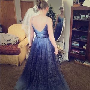 Beautiful Prom Dress! 😍 Size 2